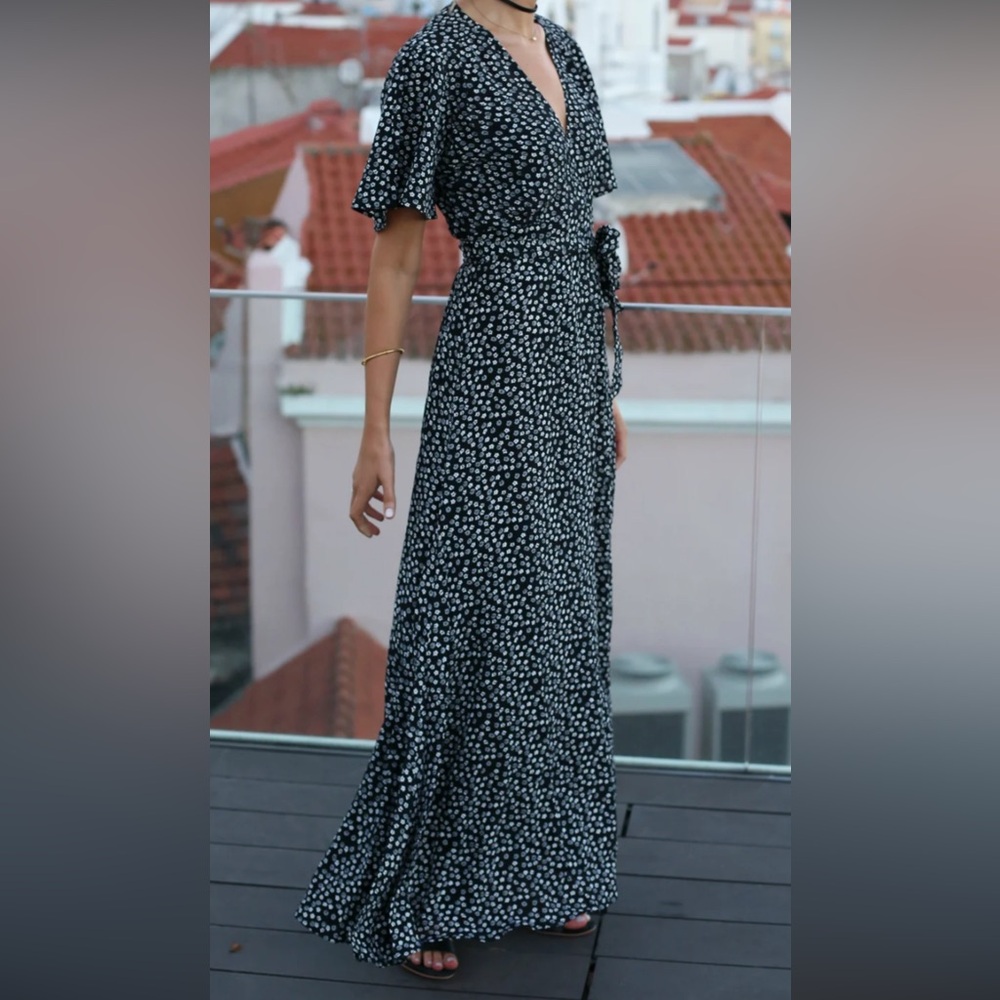 Privacy Please wrap dress